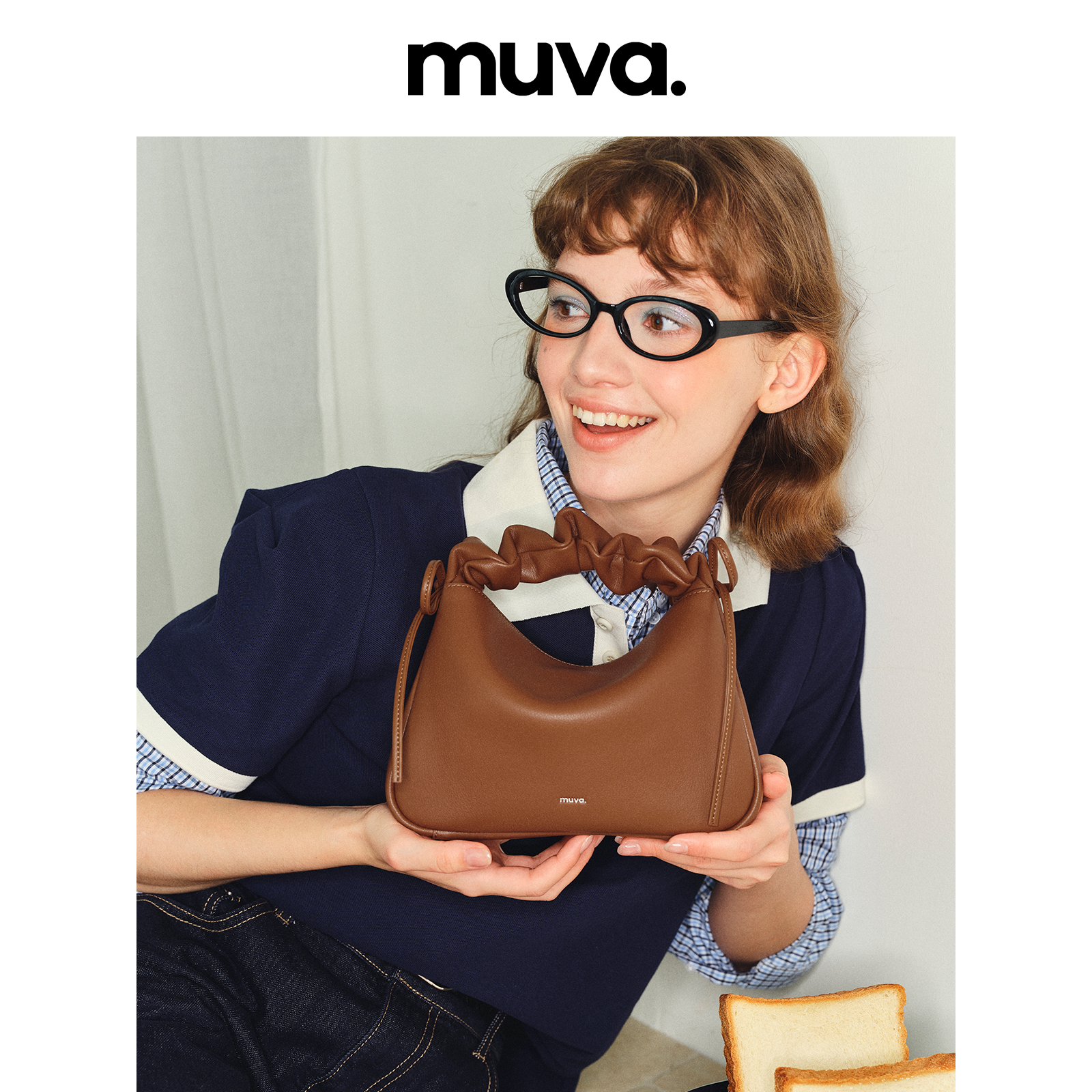 MUVA真皮小众便当包褶皱手提云朵包女斜挎单肩包原创2024秋冬新款