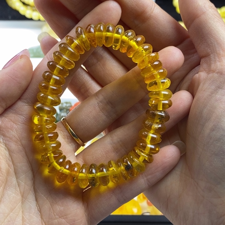 蜜蜡裸石未镶嵌玉*尺寸11，瑕疵串，15.9g