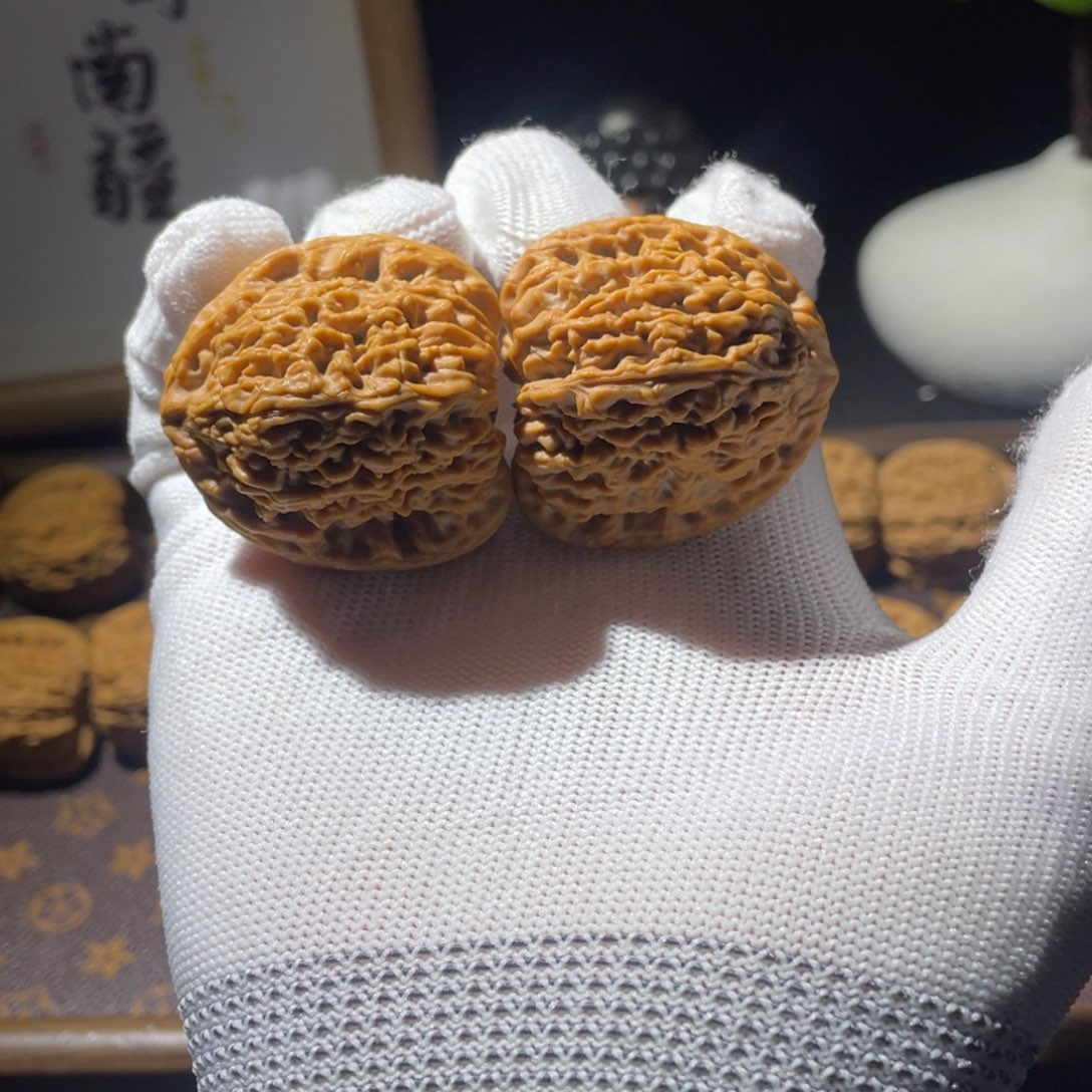 文玩核桃吊坠鹏*核桃