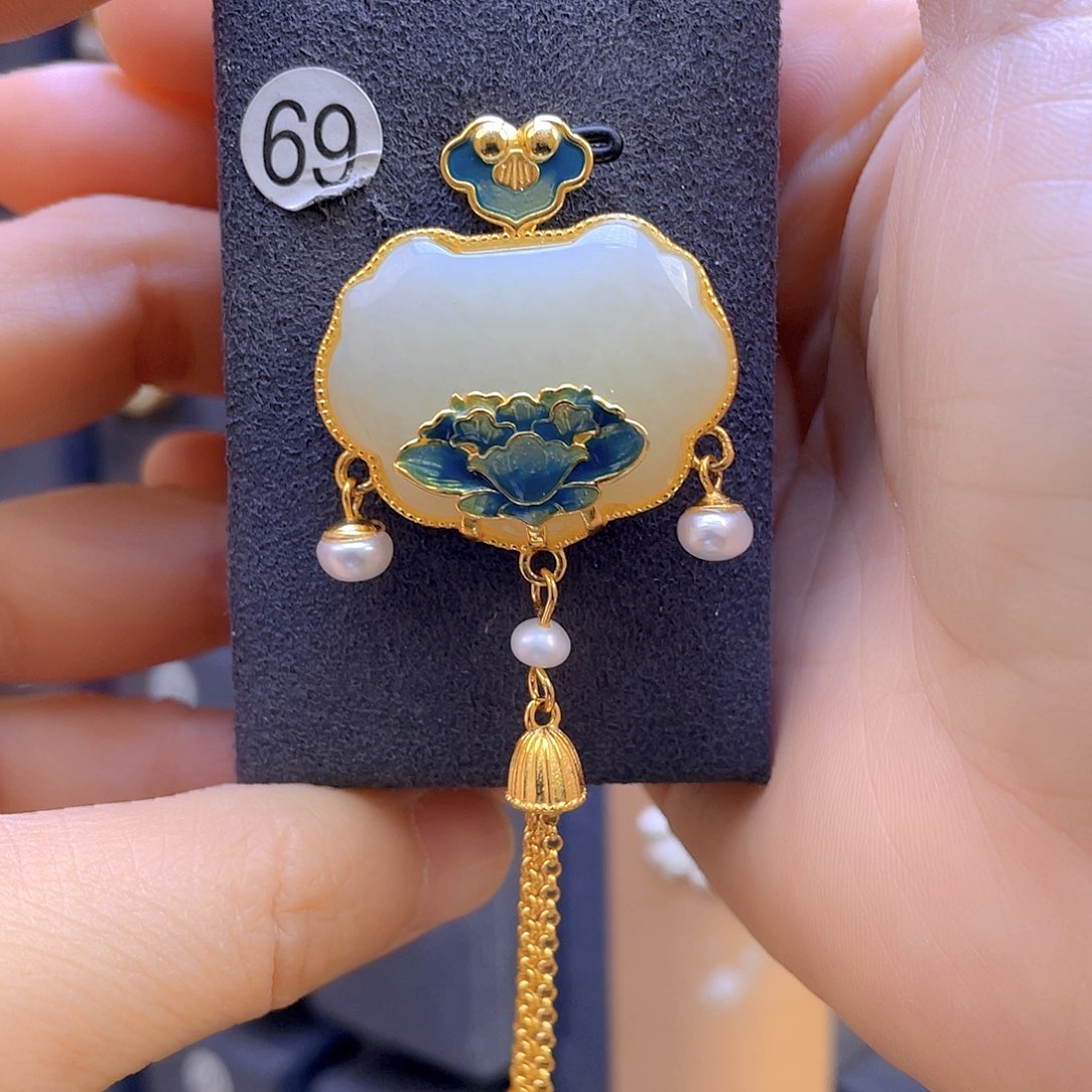 和田玉颈饰银S925镀金镶嵌