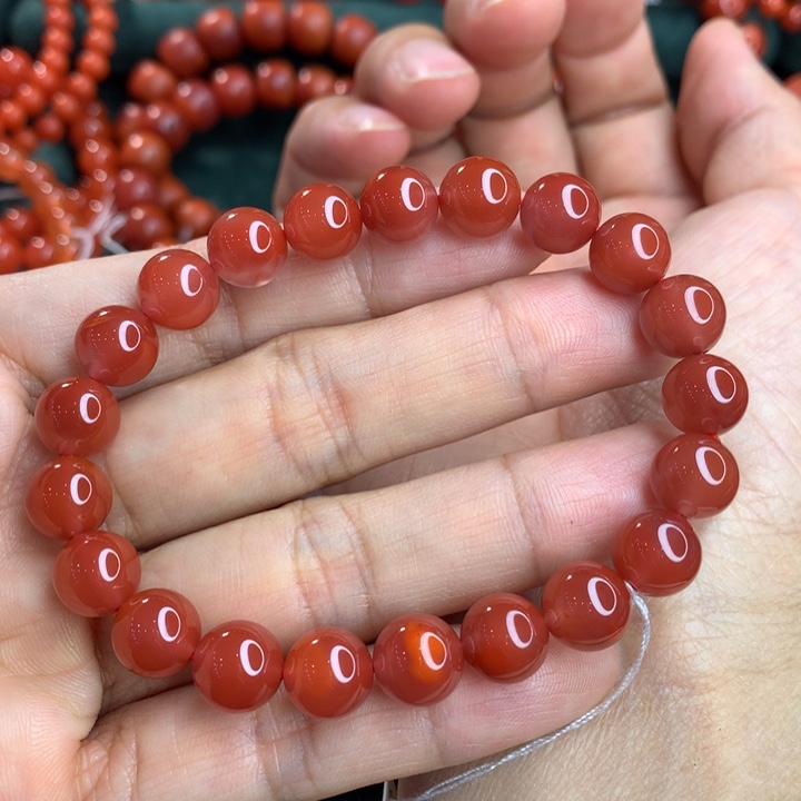 南红玛瑙手串未镶嵌