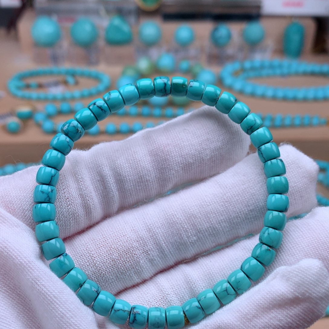 绿松石未镶嵌珠宝奇石5.6mm