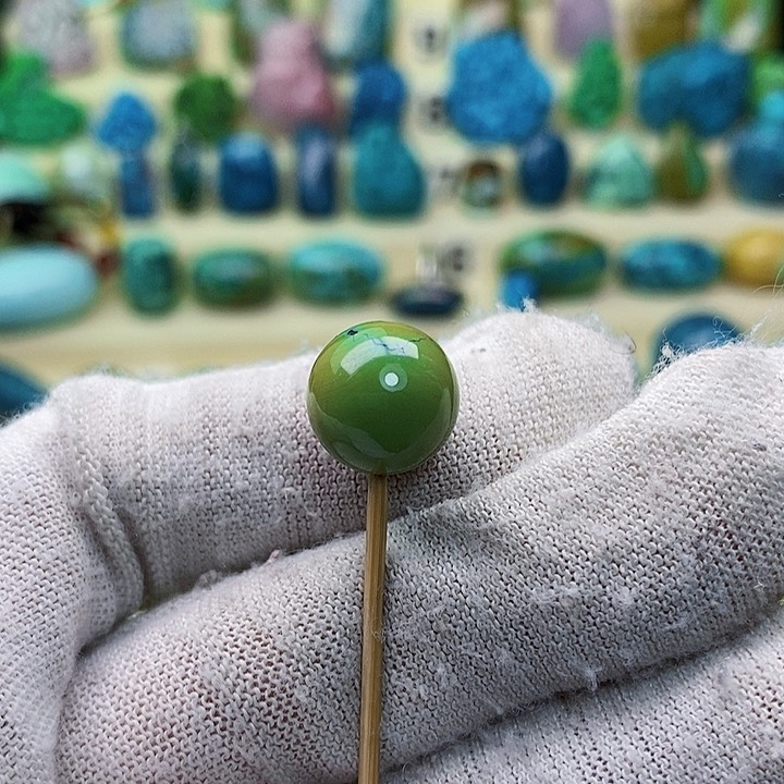 绿松石配饰未镶嵌