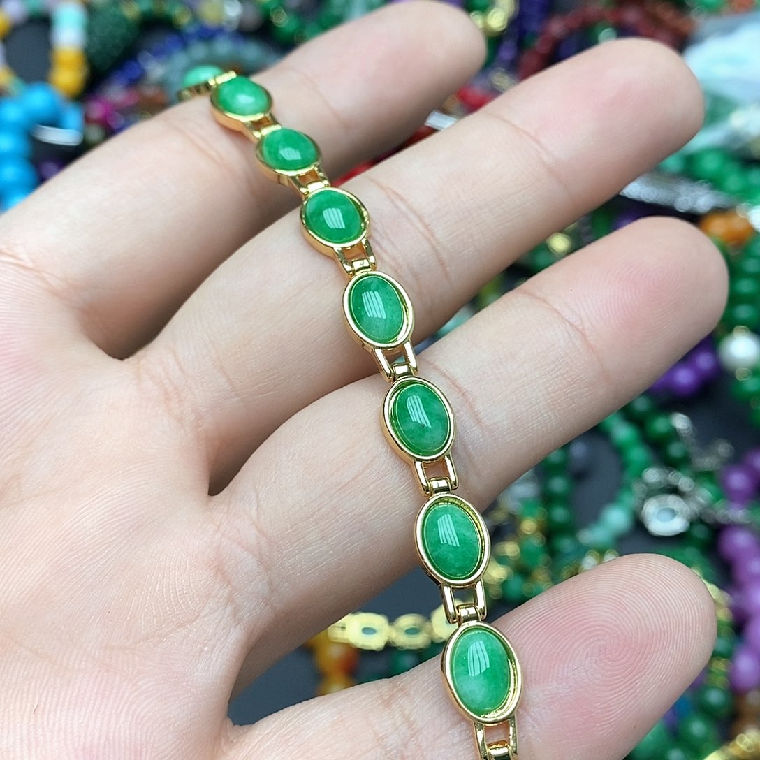 翡翠未镶嵌戒指88