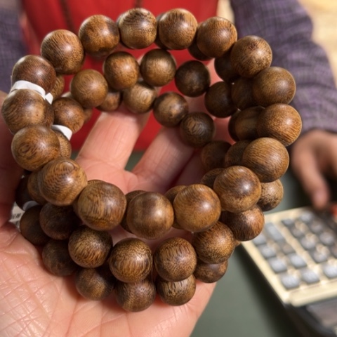 沉香手串白棋12克卡1.3多样性发1条