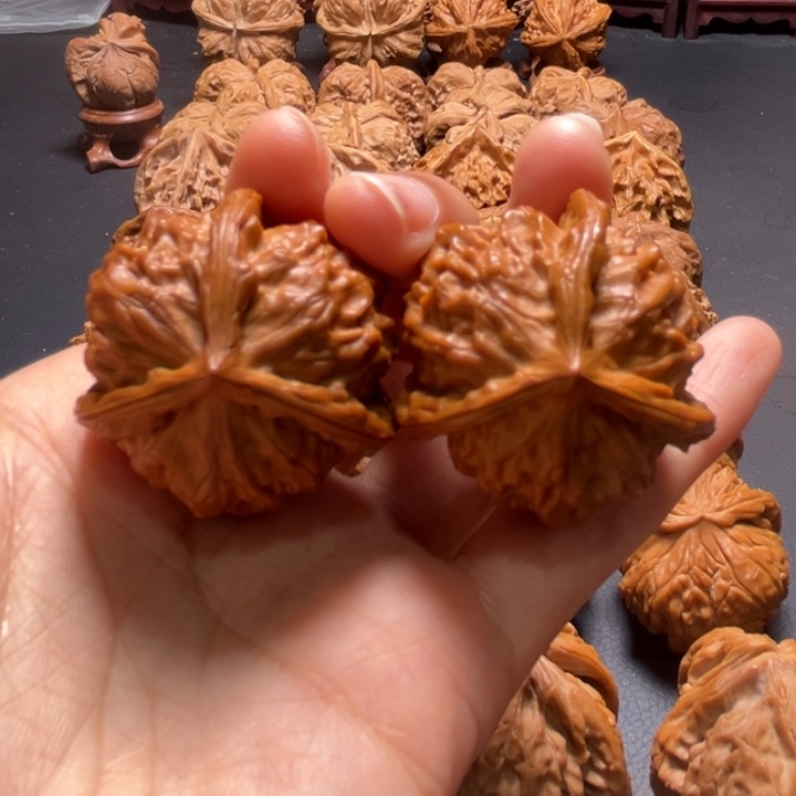 吊坠文玩核桃瓷娃娃三棱36尺寸核桃哈哈哈哈哈