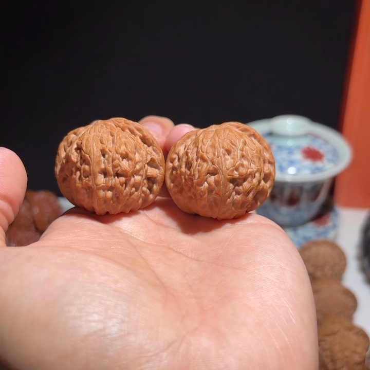 文玩核桃吊坠磨盘