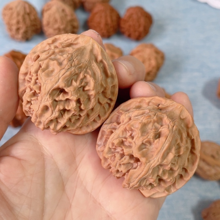 农****店43尺寸苹果圆狮子头