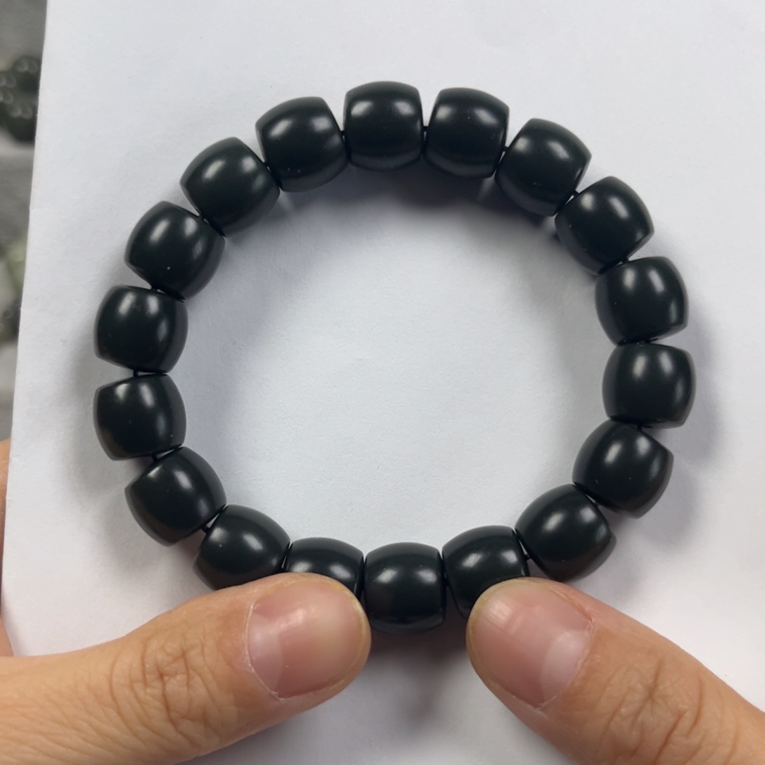 和田玉手链未镶嵌吉*尼卡12直切珠宝级