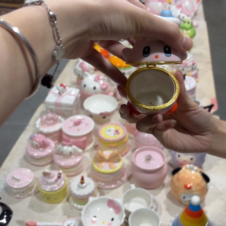 你在干嘛了我在呜呜呜