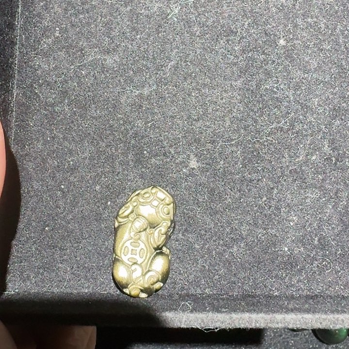 历***狸黑曜岩未镶嵌珠宝奇石