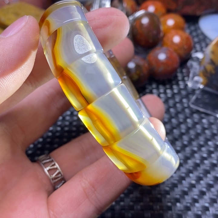 玛瑙/玉髓颈饰未镶嵌