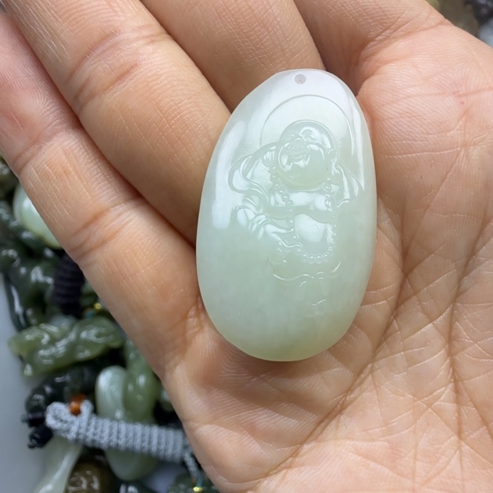 和田玉未镶嵌珠宝奇石