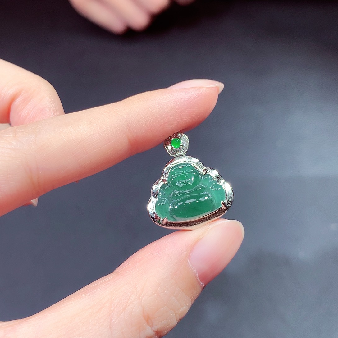 翡翠戒指未镶嵌翡翠