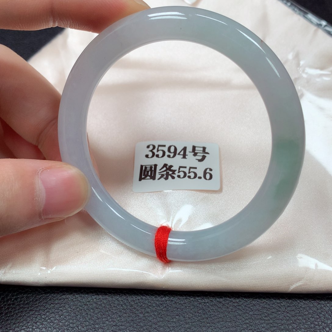 翡翠手镯未镶嵌3594号