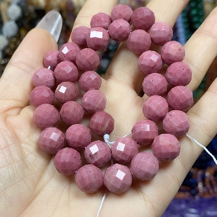 玛瑙/玉髓未镶嵌珠宝半成品天然红木纹切面卡10mm