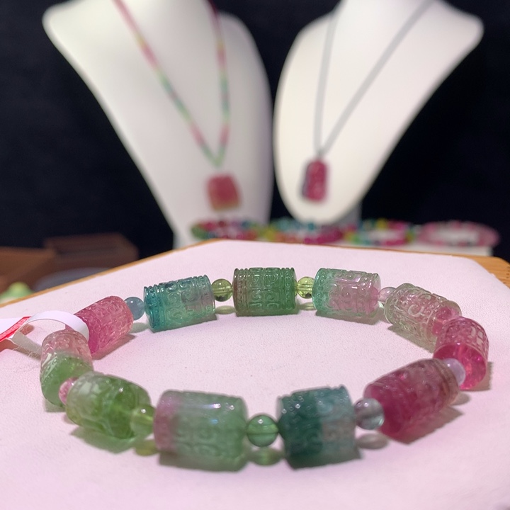 双色碧玺手链未镶嵌