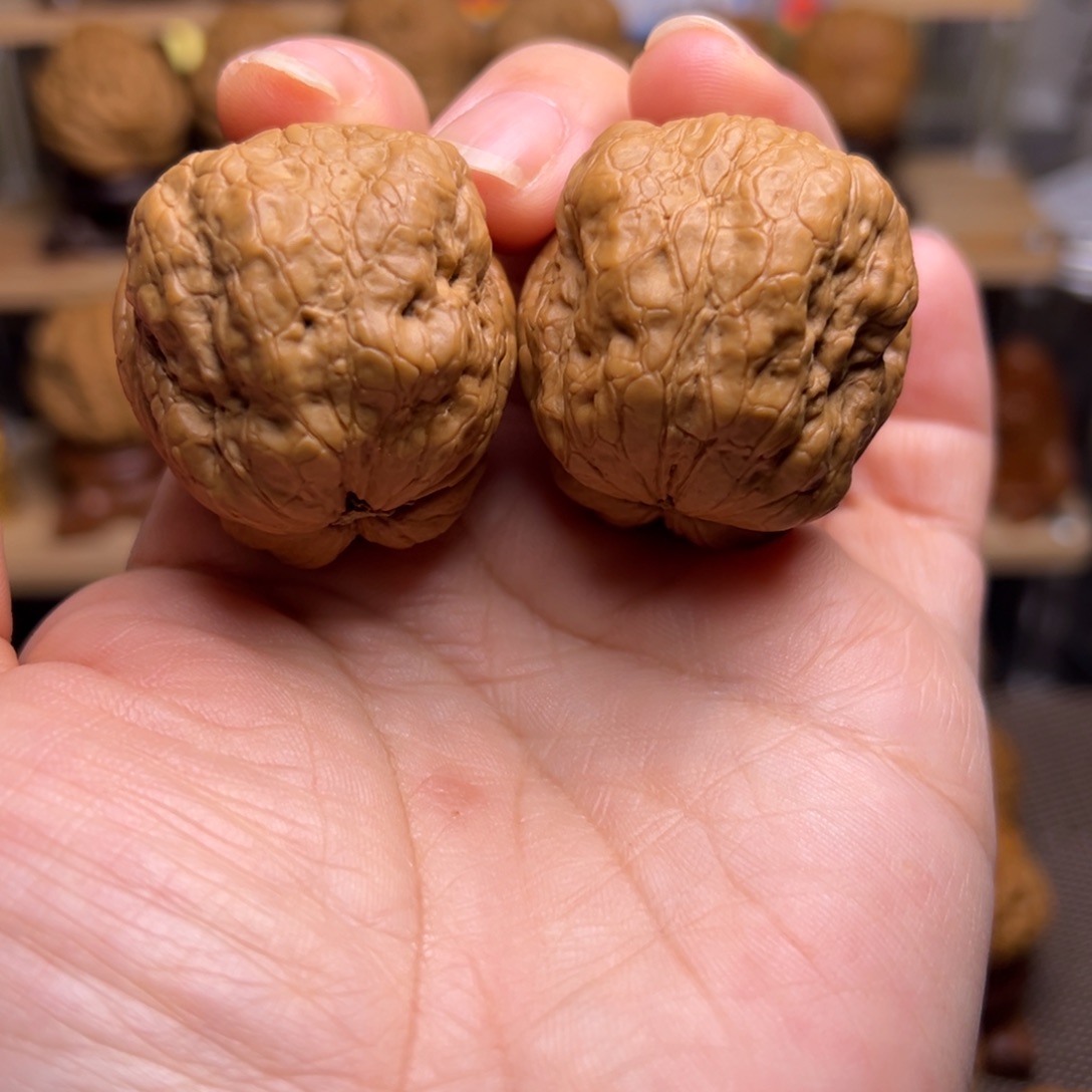 文玩核桃把件35w香炉疙瘩包40尺