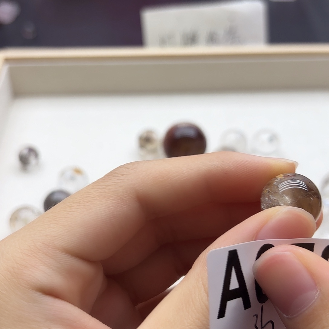 ****）珠宝半成品水晶未镶嵌78