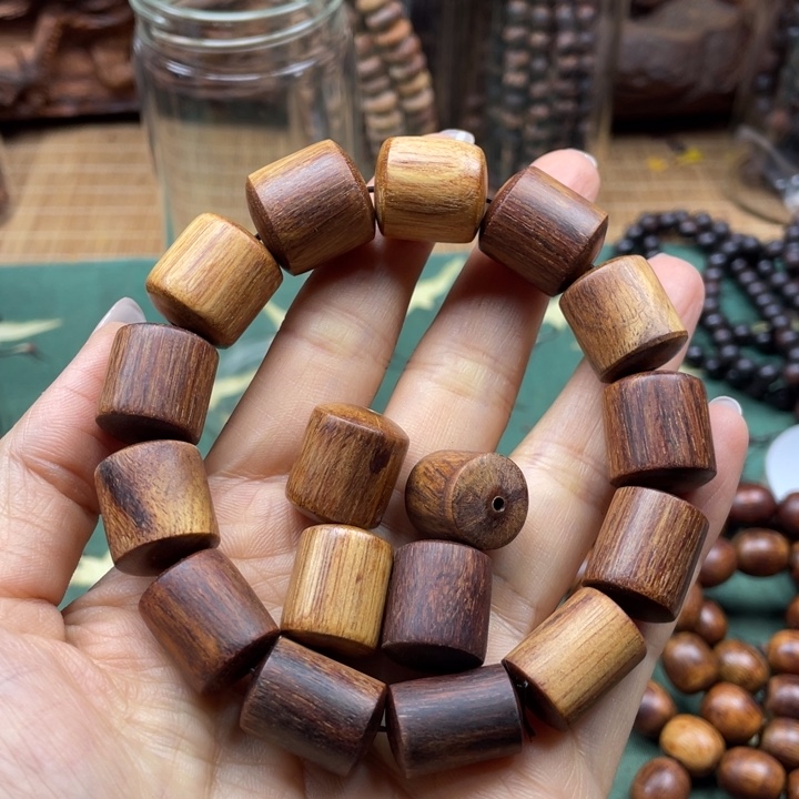 降真香手串/手链一**口海南小叶藤心骨油1.8随型桶珠