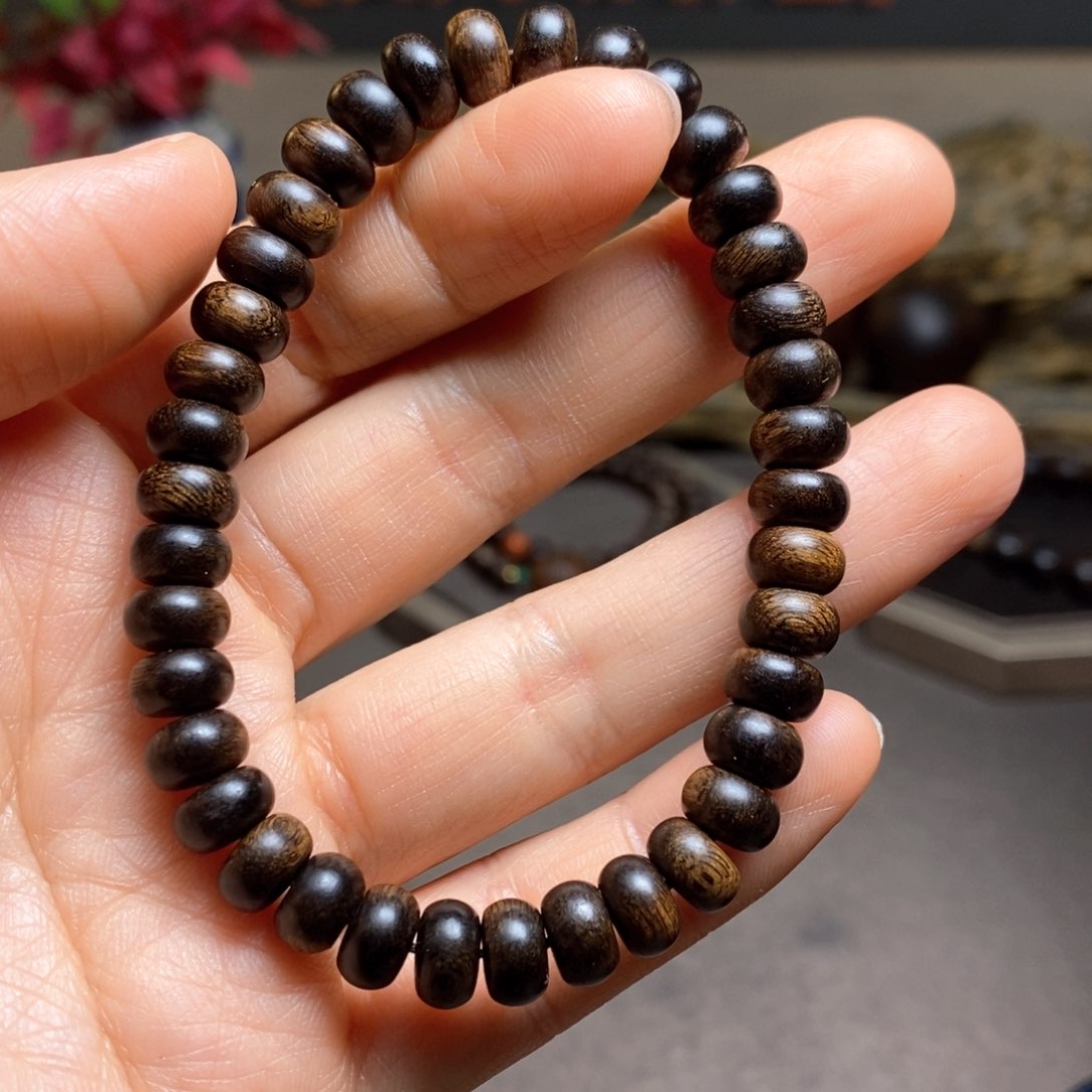 沉香手串越南富森红土瘤疤算盘珠5×8单圈