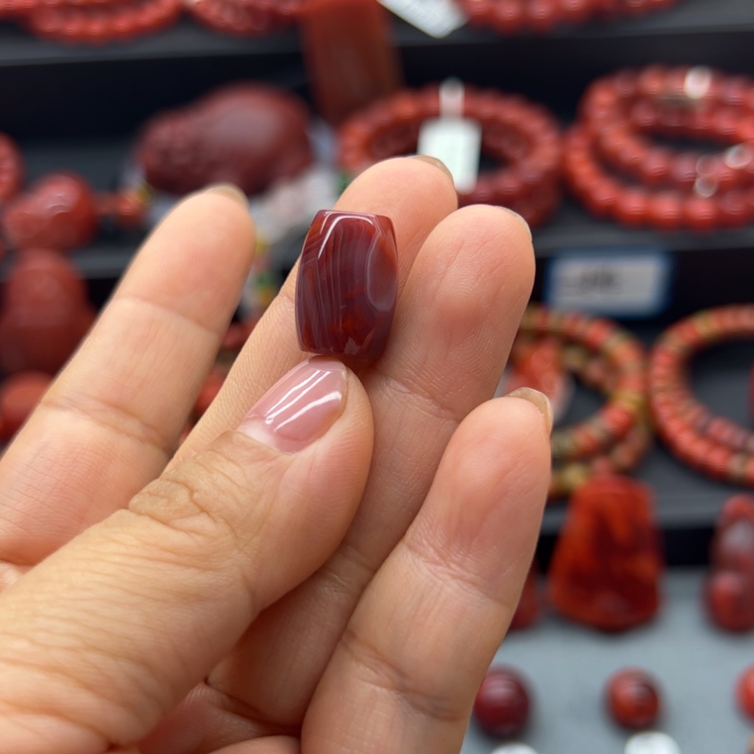 小****南红玛瑙未镶嵌配饰