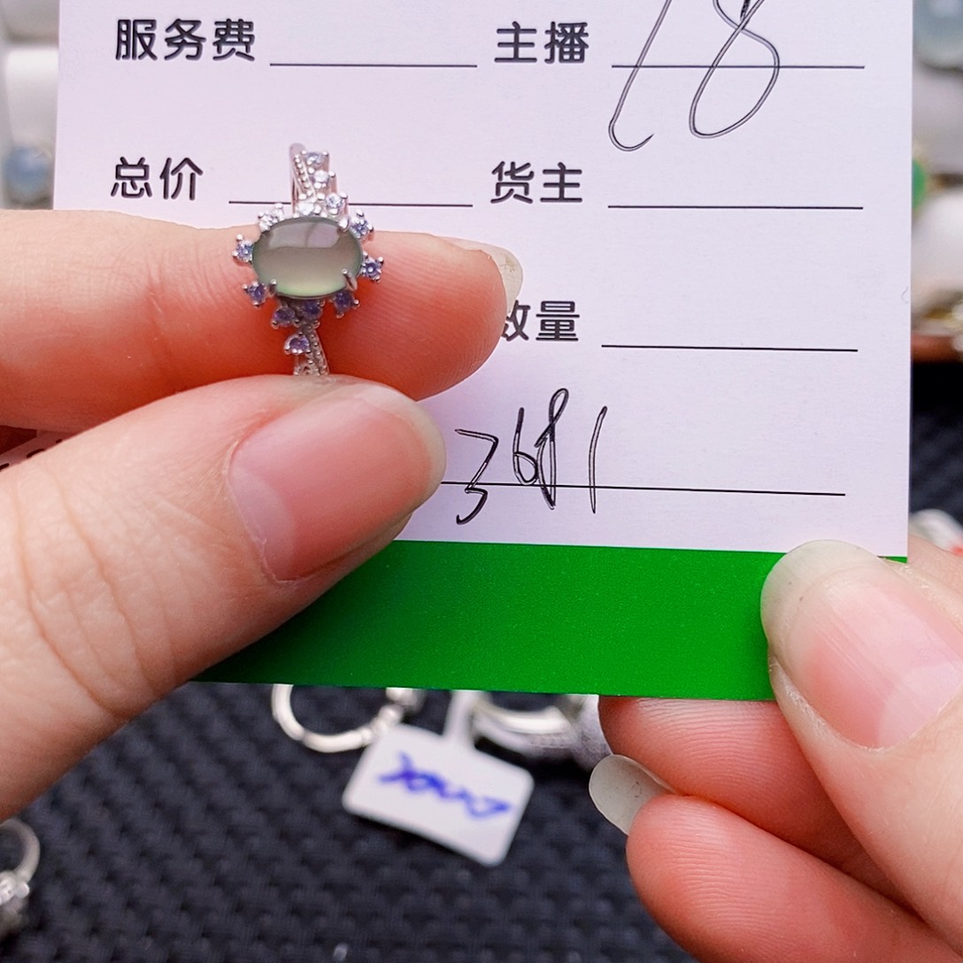 翡翠银S925镶嵌颈饰