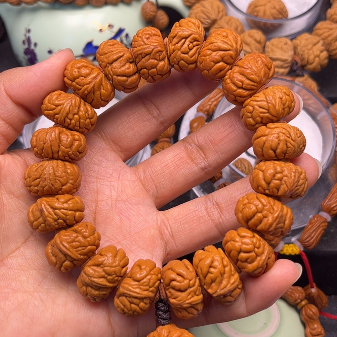 桃核吊坠龙纹桃核