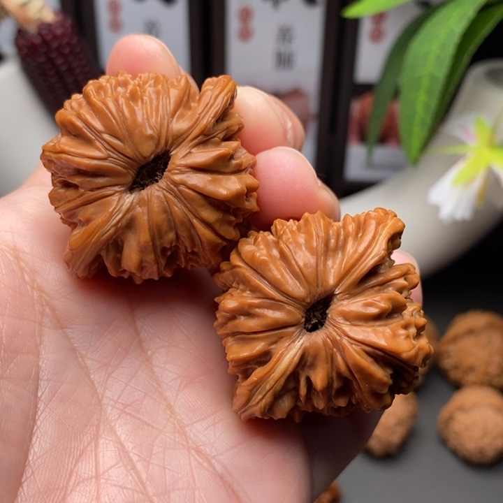 文玩核桃把件四座楼43