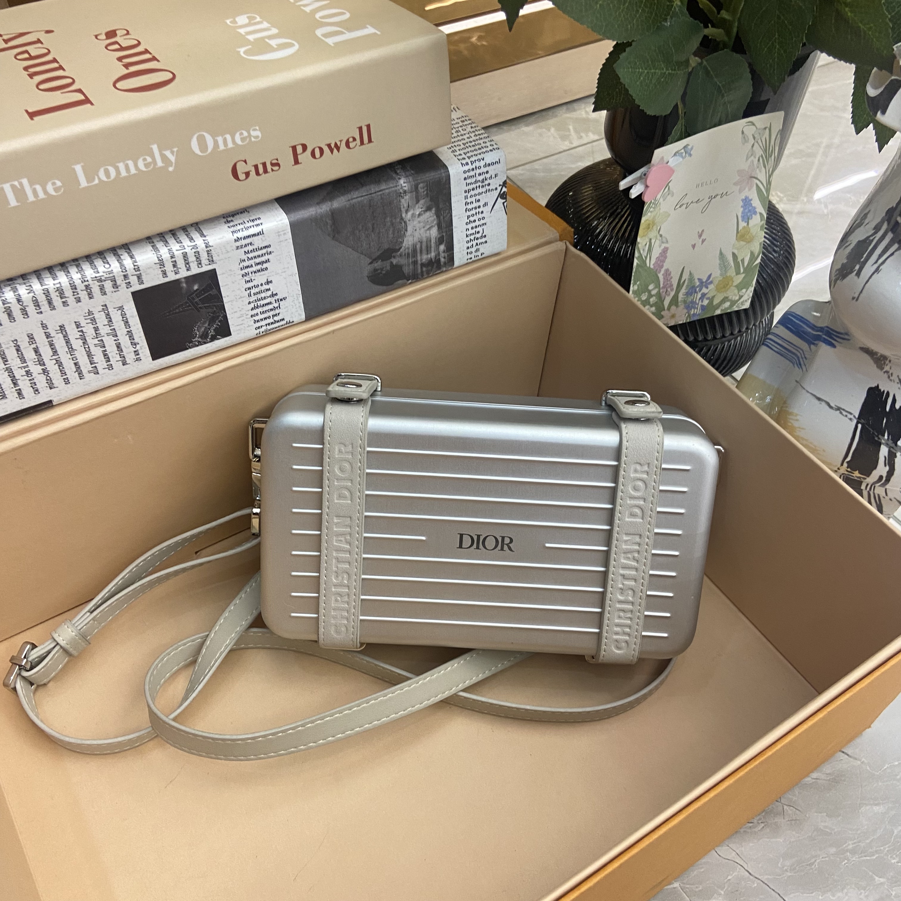 95新 DIOR/迪奥 联名日默瓦相机包斜挎包时尚0322