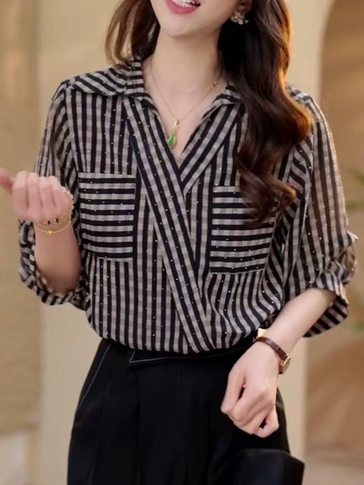 X2812设计感简约优雅宽松拼口袋纯色衬衫2025夏季休闲时尚