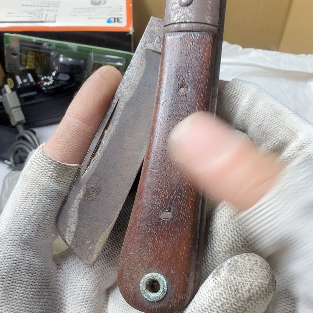 逗***！中古商品，瑕疵品，不保好坏。369