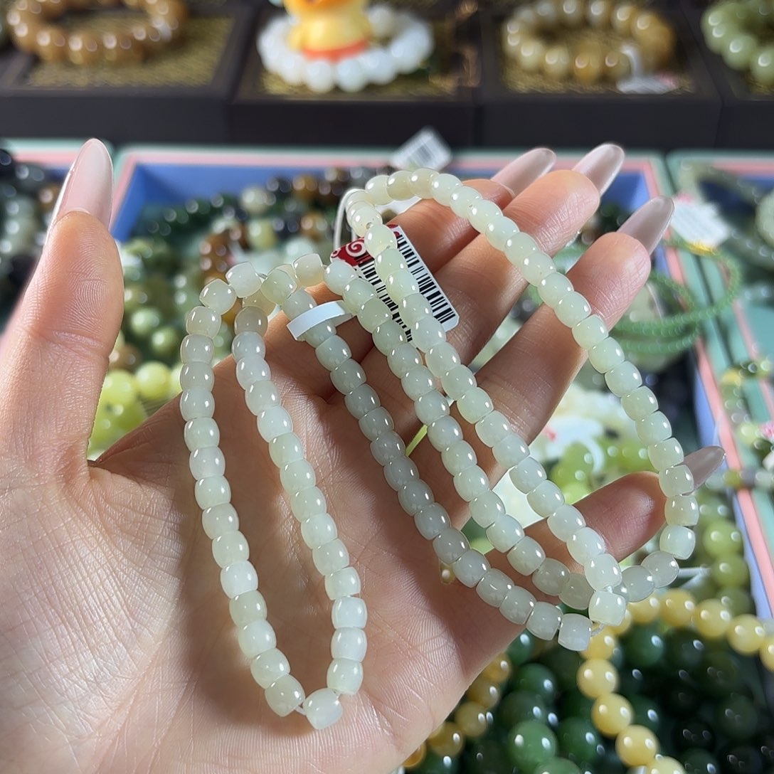 来***猫和田玉未镶嵌手链137