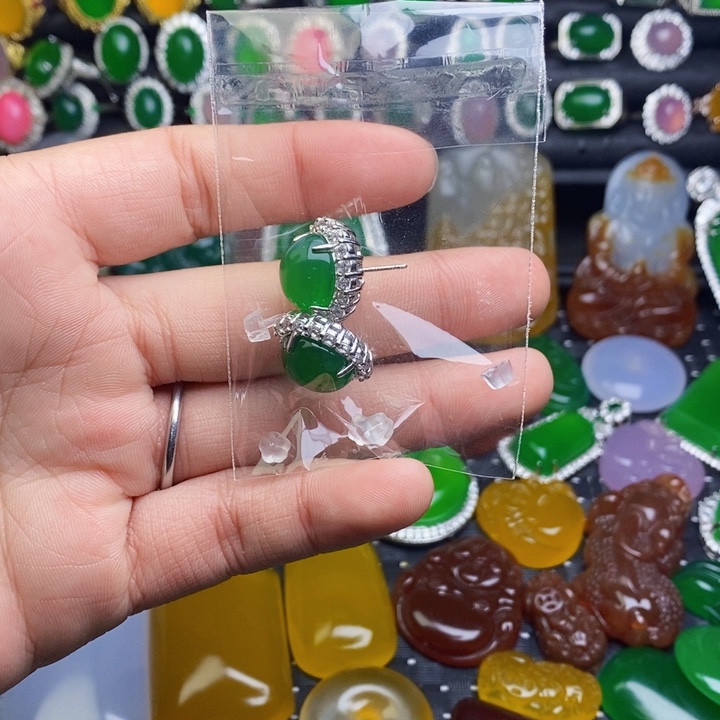 美***寓玛瑙/玉髓合金耳钉