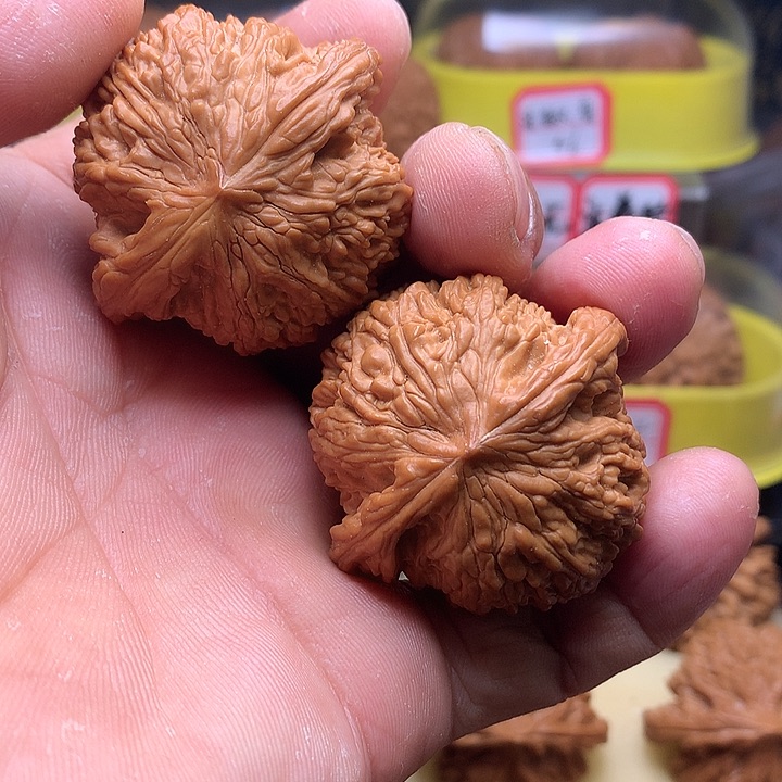 吊坠文玩核桃牡丹纹44