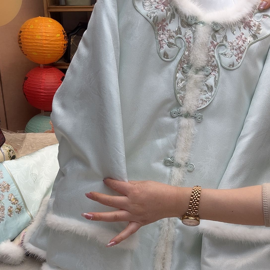 刺绣棉服双如意102衣长63