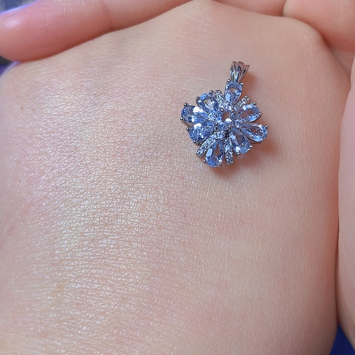 海蓝宝石吊坠(不含链)银S925镶嵌一*