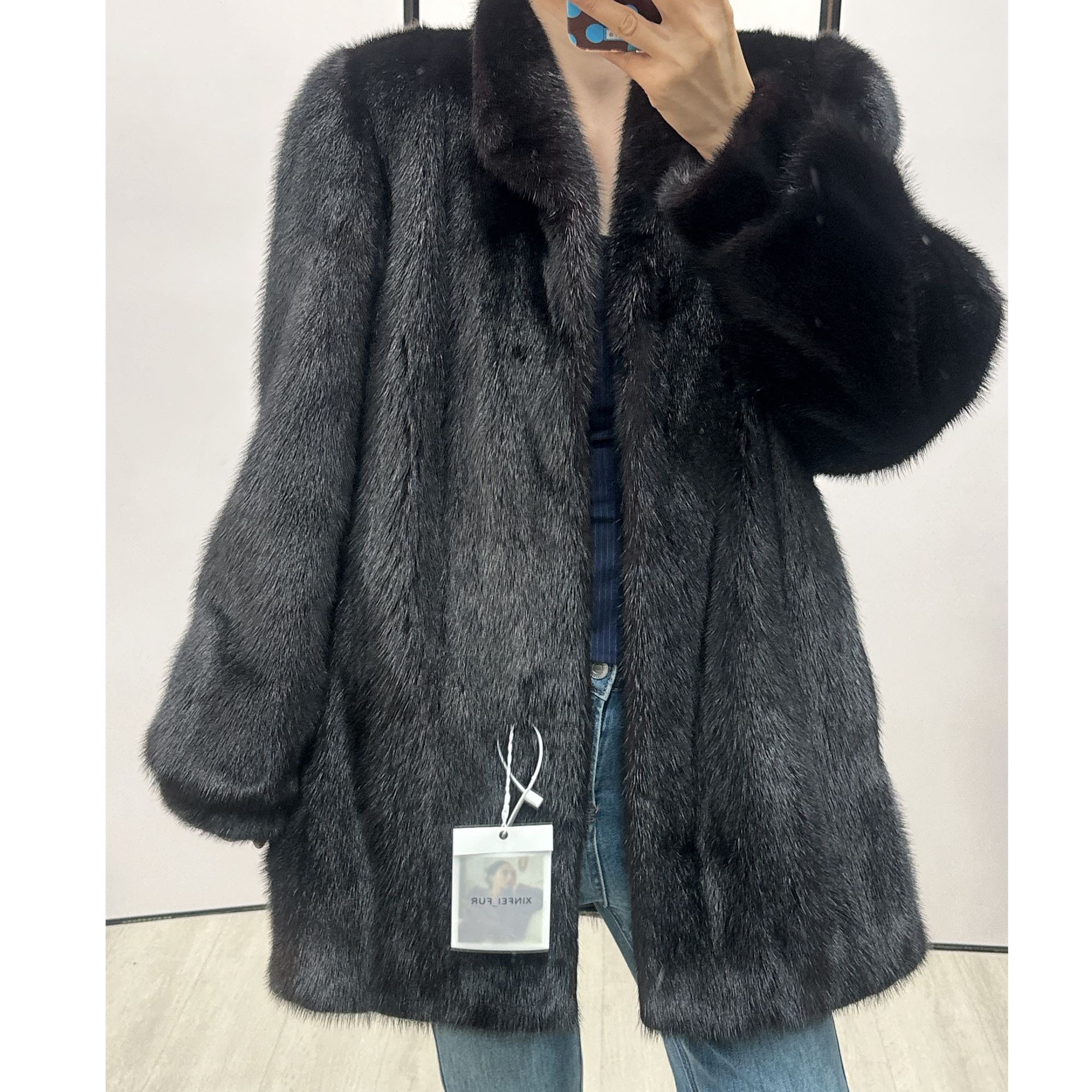 B46，XL，黑色抽刀立领收口袖水貂外套