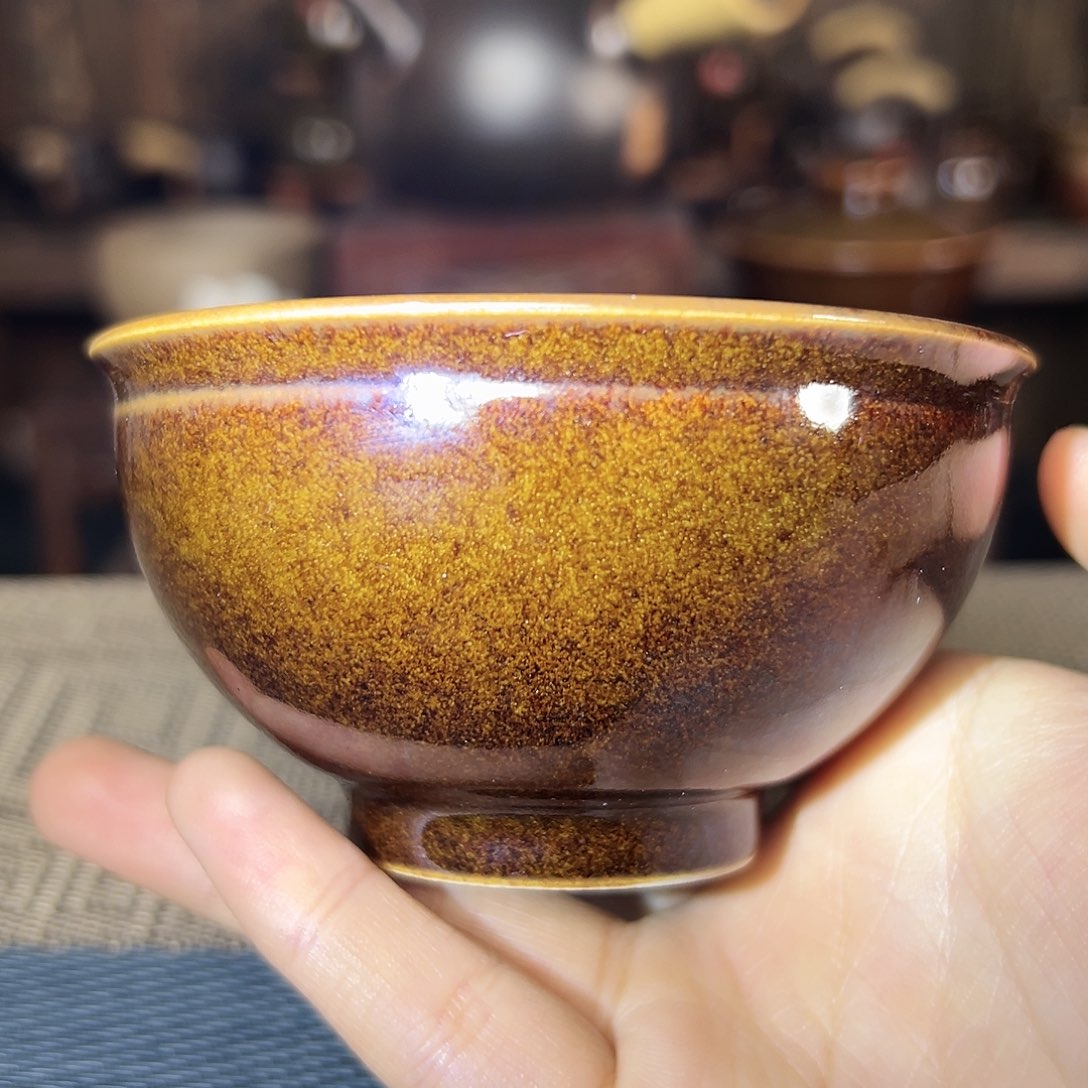 纯手工制作的鳝鱼黄色