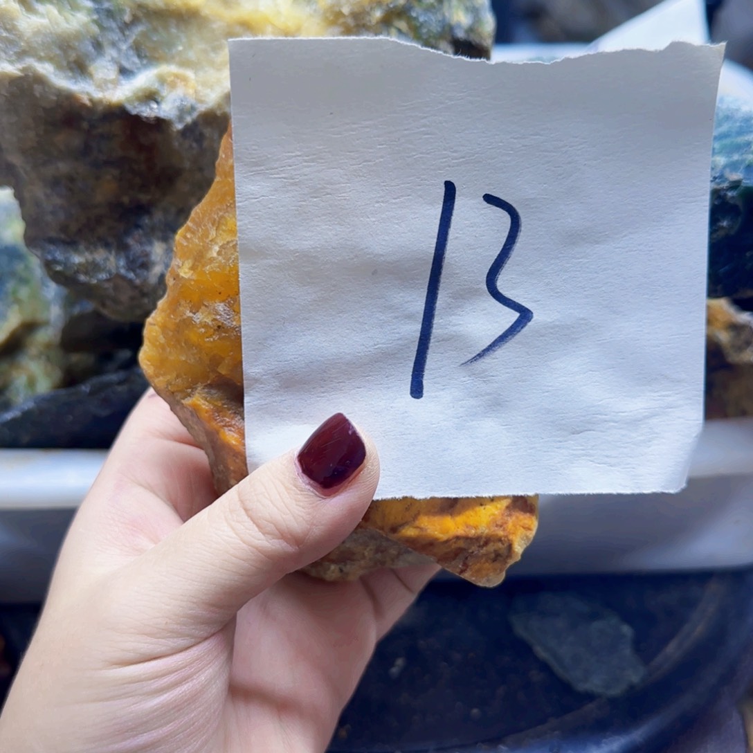 斌***蛇纹石玉未镶嵌原石