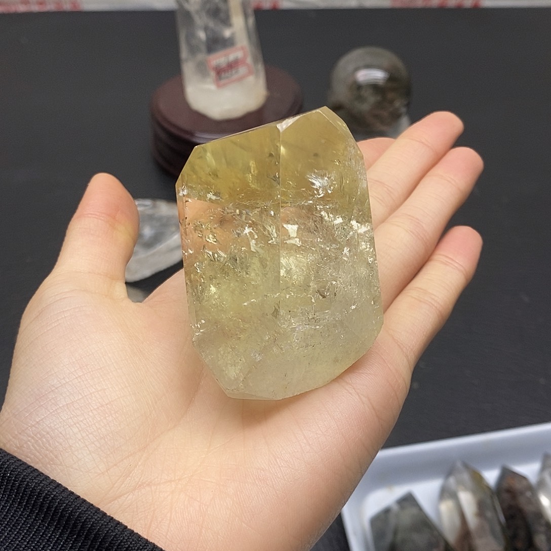 未镶嵌水晶珠宝半成品258水晶石