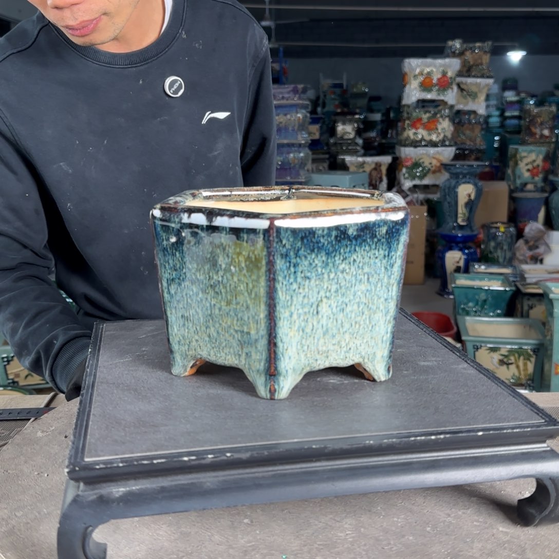 一风堂石湾花盆。