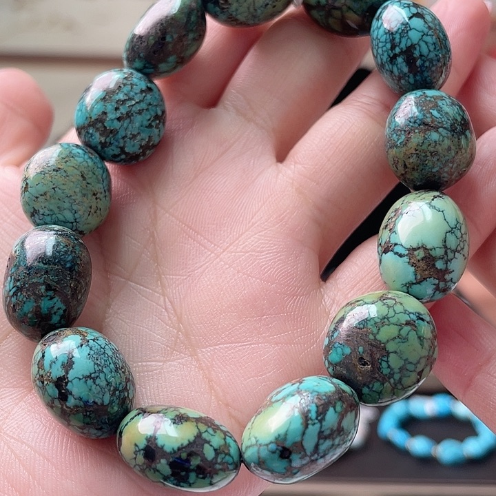 未镶嵌绿松石珠宝奇石