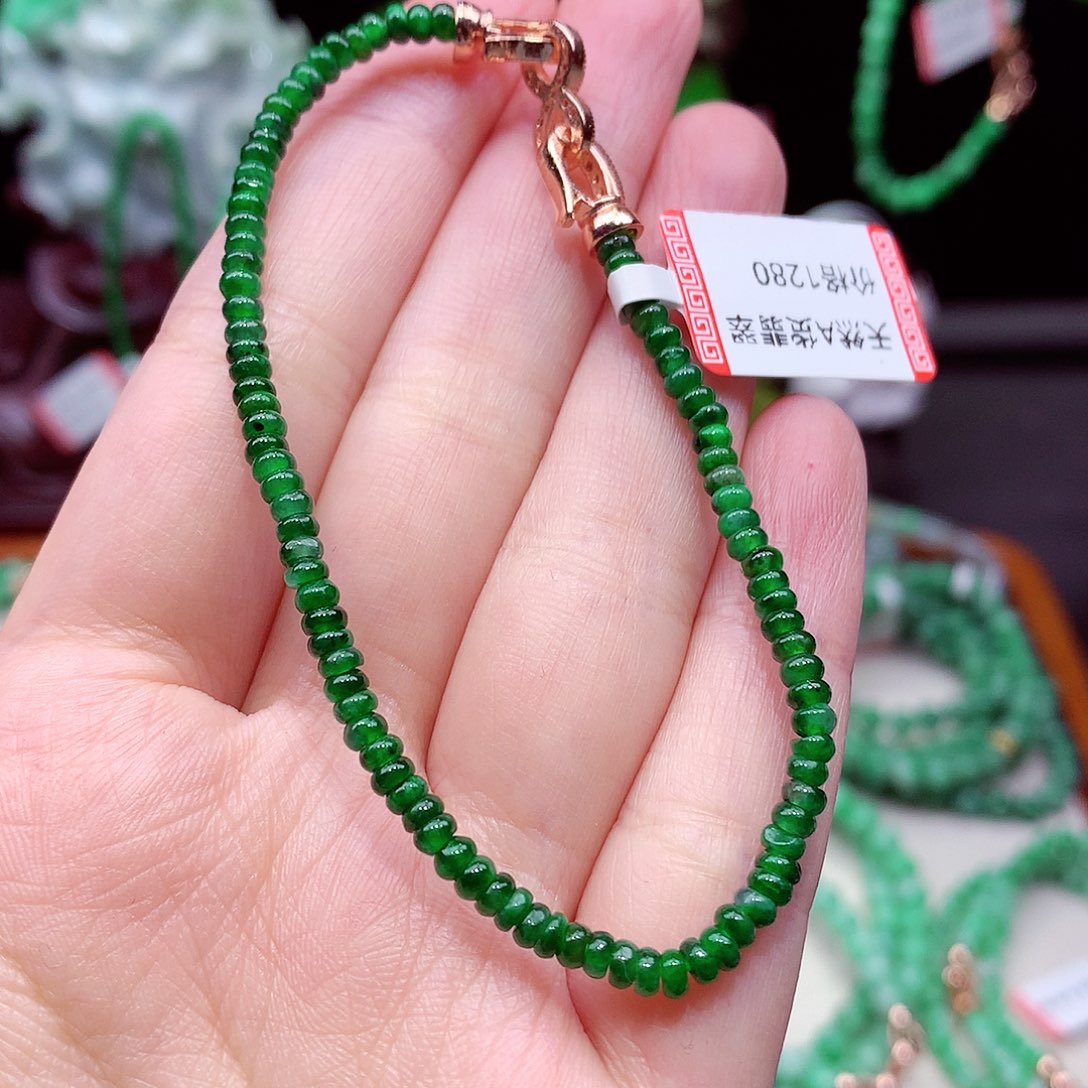翡翠未镶嵌手链翡翠