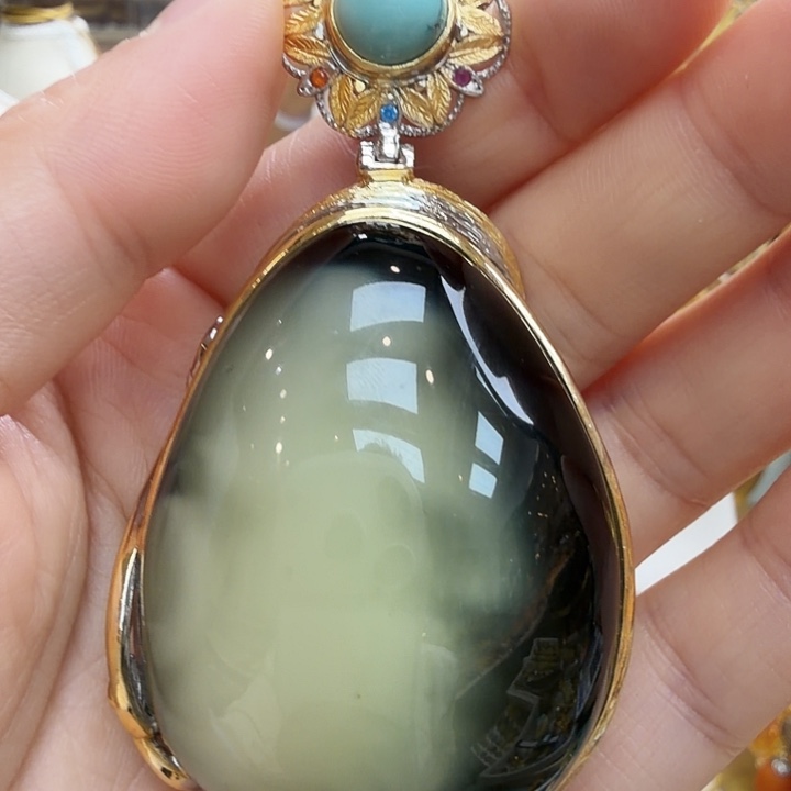 琥珀未镶嵌珠宝奇石