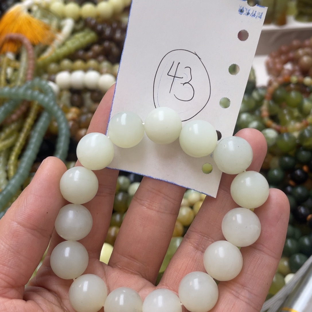 蛇纹石玉手链未镶嵌