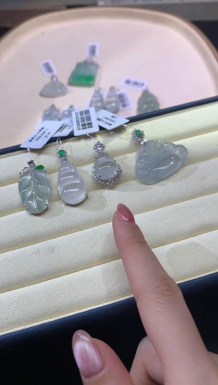 【可心臻选彩虹盘】翡翠吊坠-18K金-多样性发其一DY11|CXQ21