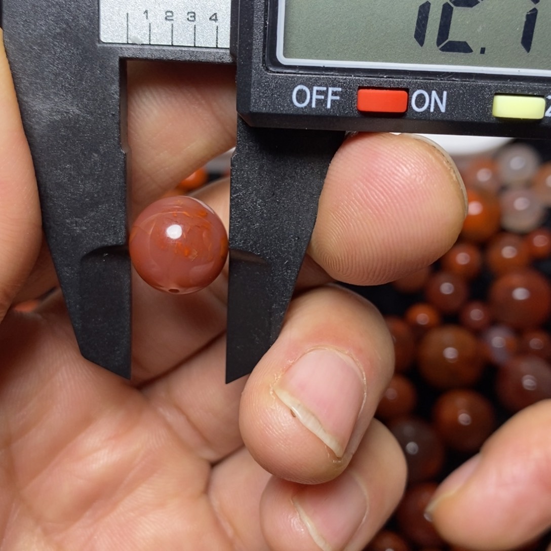 未镶嵌12毫米圆珠一个84南红玛瑙