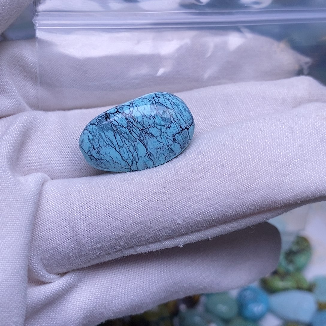 绿松石未镶嵌珠宝半成品