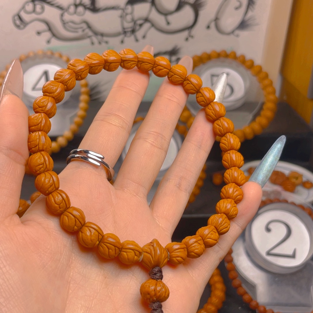 長***~吊坠桃核0.9999999999999